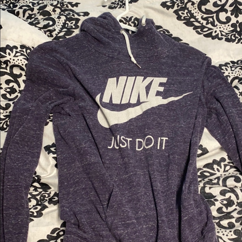 Nike sweater